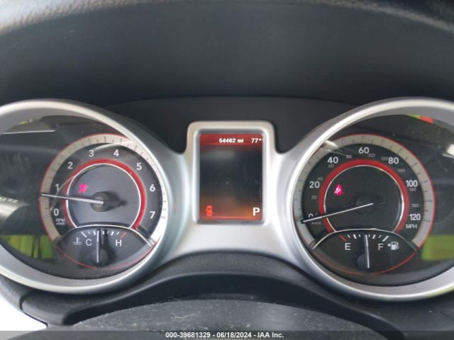 3C4PDCBB5KT836573 Dodge JOURNEY SE