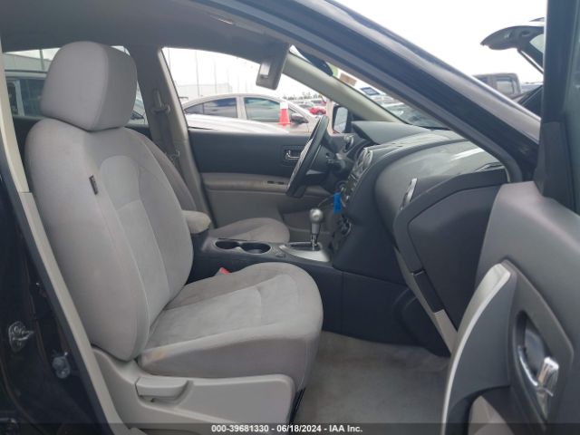 JN8AS5MT5FW161289 Nissan Rogue Select S