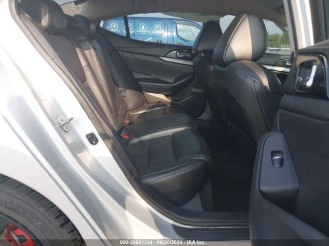 1N4AA6AP0HC451011 Nissan Maxima 3.5 Sv