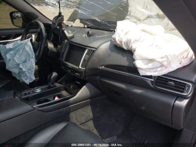 ZN661XUA4JX294304 Maserati Levante