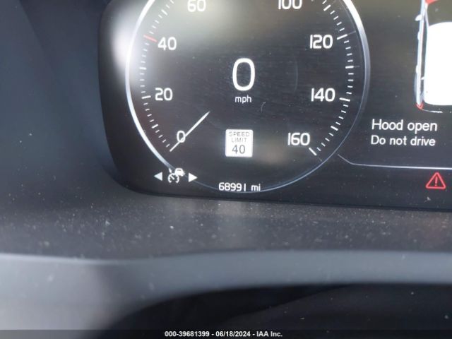 YV4102CK4N1832002 Volvo Xc90 T5 Momentum 7 Passenger