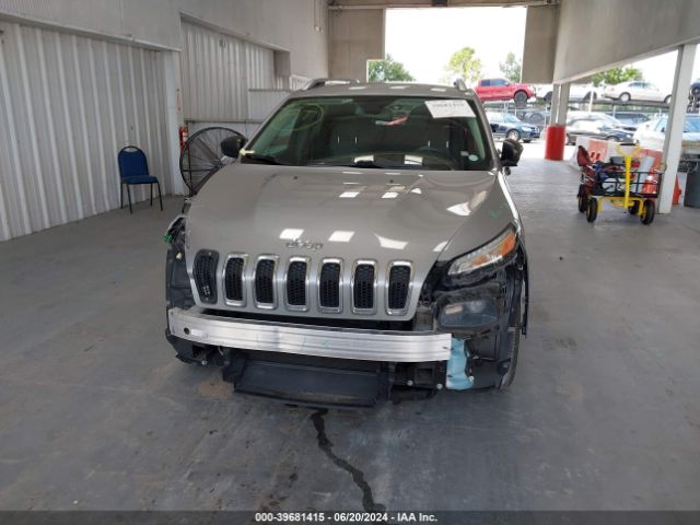 1C4PJLAB5FW620569 Jeep Cherokee Sport