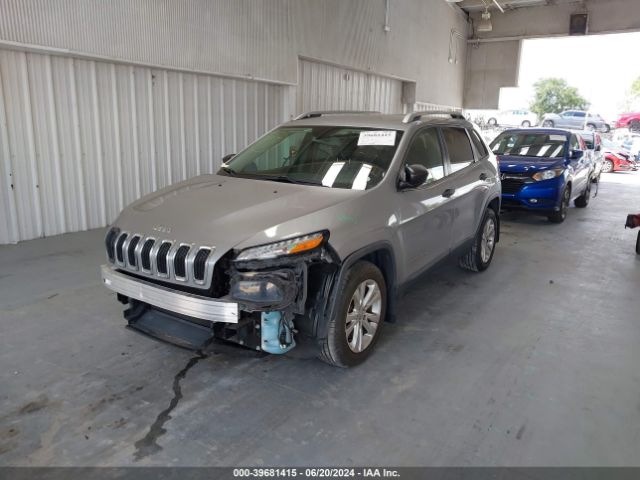 1C4PJLAB5FW620569 Jeep Cherokee Sport