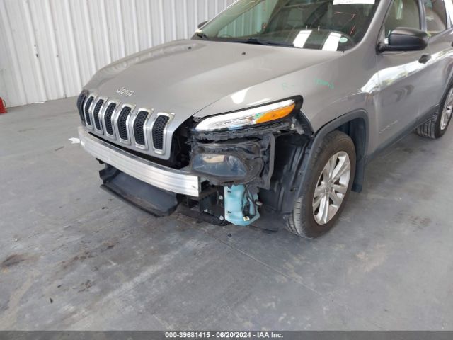 1C4PJLAB5FW620569 Jeep Cherokee Sport