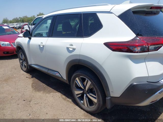 JN8BT3DC0PW103937 Nissan Rogue Platinum Fwd