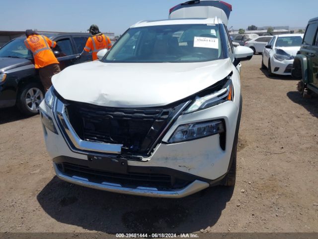 JN8BT3DC0PW103937 Nissan Rogue Platinum Fwd
