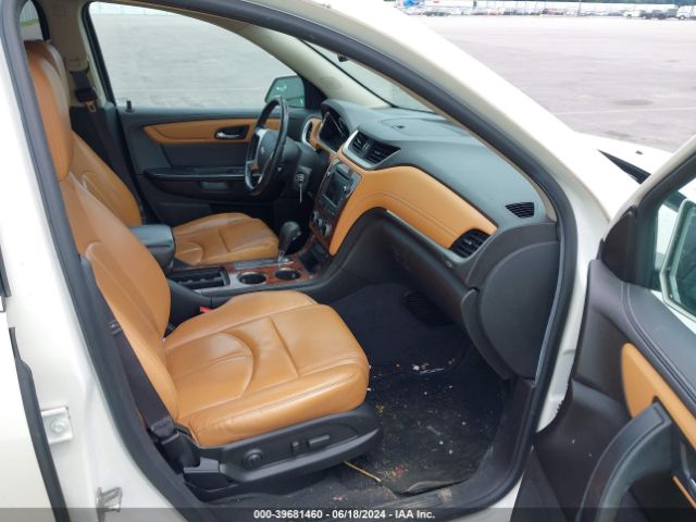 1GNKRHKD4EJ225883 Chevrolet Traverse 2lt