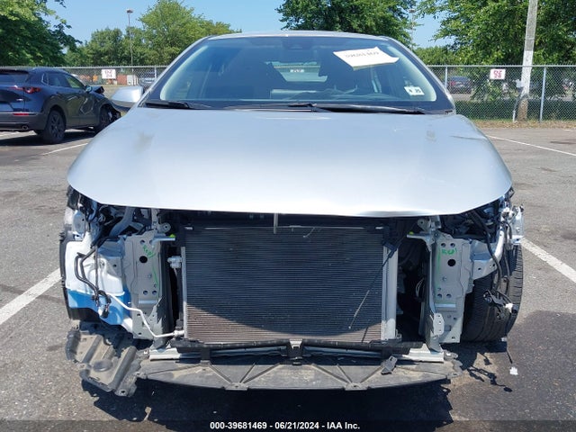 39681469 :رقم المزاد ، JTDEPMAE3MJ129515 vin ، 2021 Toyota Corolla Le مزاد بيع