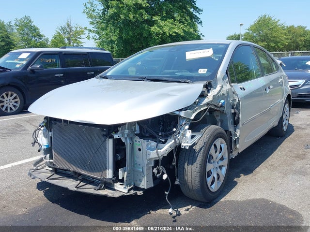39681469 :رقم المزاد ، JTDEPMAE3MJ129515 vin ، 2021 Toyota Corolla Le مزاد بيع