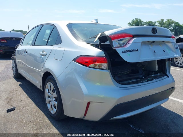 39681469 :رقم المزاد ، JTDEPMAE3MJ129515 vin ، 2021 Toyota Corolla Le مزاد بيع