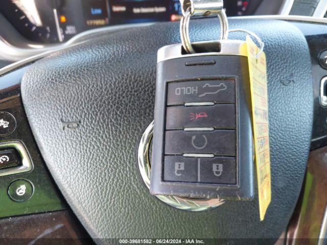 3GYFNEE30ES598483 Cadillac Srx Luxury Collection
