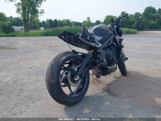 2020 TRIUMPH MOTORCYCLE STREET TRIPLE SMTA554S6LT975864 Photo 3