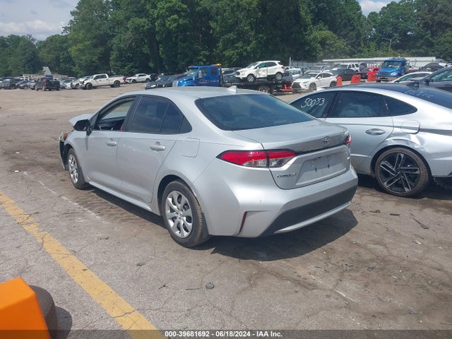 Toyota COROLLA LE 2021 5YFEPMAE2MP152540 Image 3