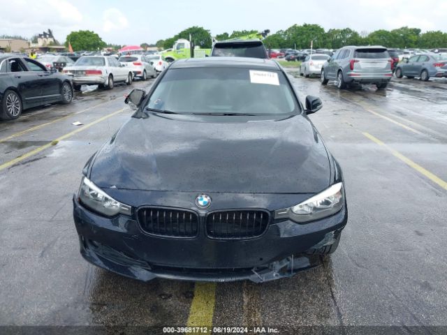 WBA3B1G50FNT07370 BMW 320i