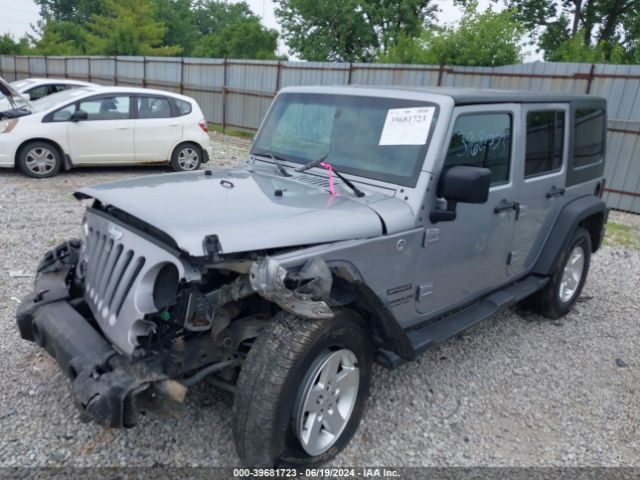 1C4BJWDG7GL114375 Jeep Wrangler Unlimited Sport