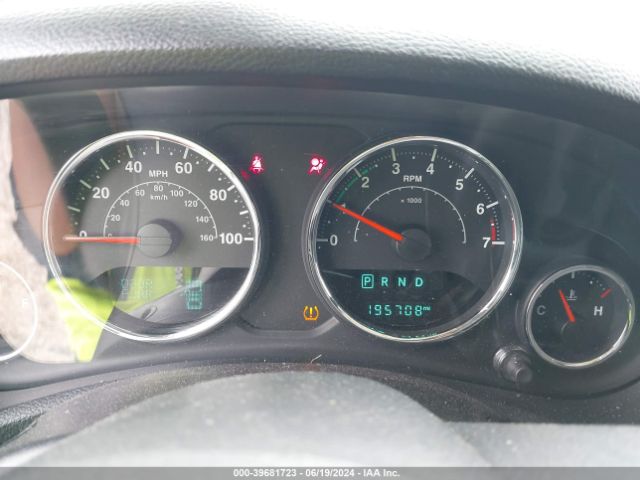 1C4BJWDG7GL114375 Jeep Wrangler Unlimited Sport