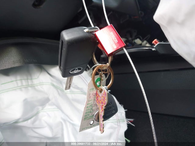 Toyota CAMRY LE 2021 4T1C11AK2MU534482 Image 11