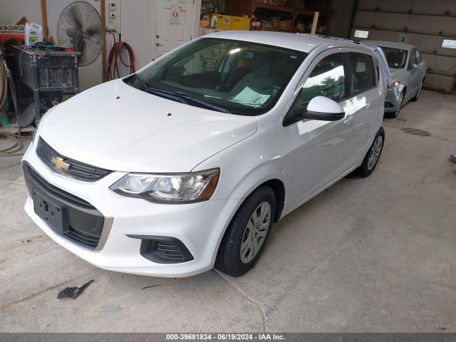 Chevrolet Sonic Lt Auto 2017 1G1JG6SH8H4154331 Image 2