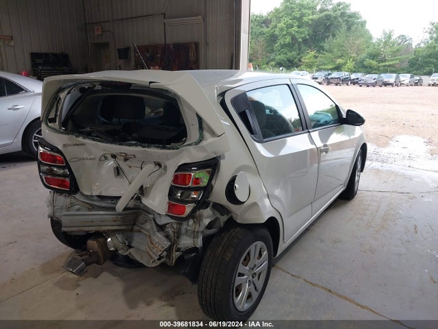 Chevrolet Sonic Lt Auto 2017 1G1JG6SH8H4154331 Image 4