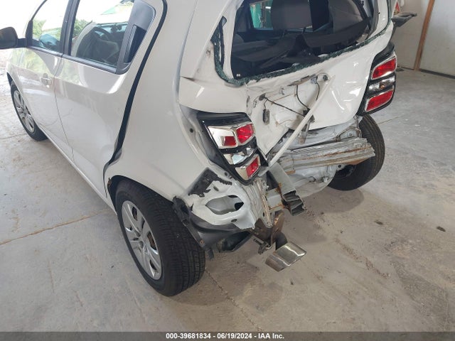 Chevrolet Sonic Lt Auto 2017 1G1JG6SH8H4154331 Image 6