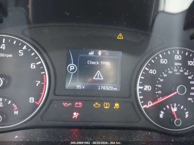 5XXGT4L38GG076688 KIA Optima Lx