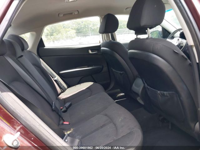 5XXGT4L38GG076688 KIA Optima Lx