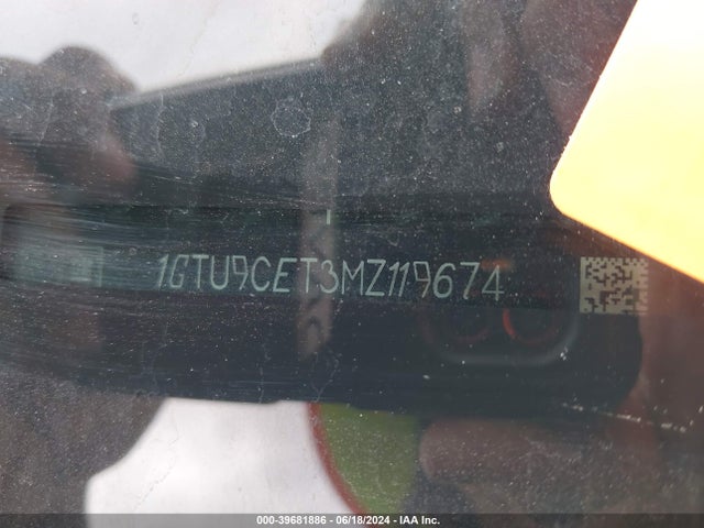 GMC Sierra 1500 4wd  Short Box Elevation 2021 1GTU9CET3MZ119674 Image 9