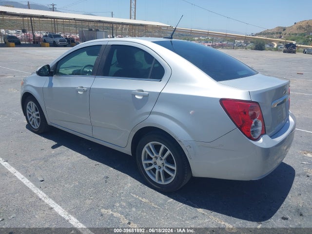 Chevrolet Sonic Lt Auto 2014 1G1JC5SH9E4233749 Image 3