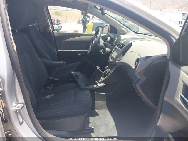 Chevrolet Sonic Lt Auto 2014 1G1JC5SH9E4233749 Image 5