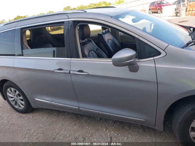 2C4RC1BG4JR112094 Chrysler Pacifica Touring L
