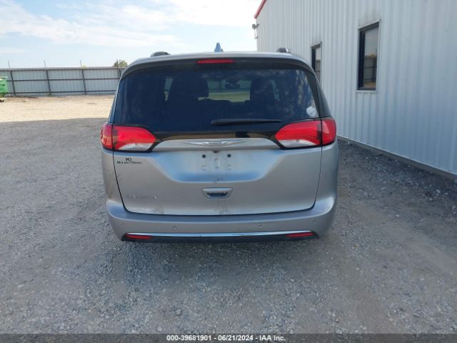 2C4RC1BG4JR112094 Chrysler Pacifica Touring L