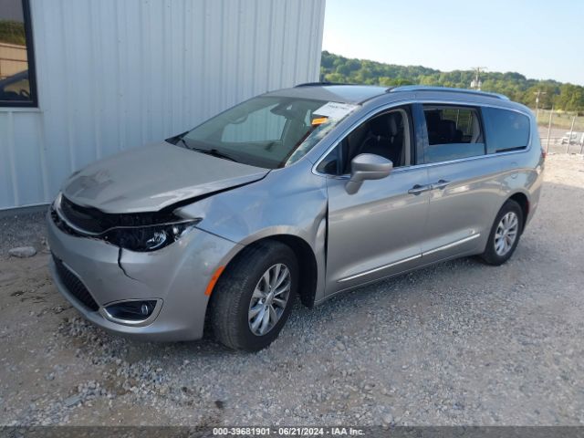 2C4RC1BG4JR112094 Chrysler Pacifica Touring L