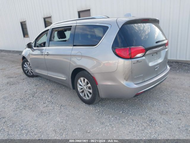 2C4RC1BG4JR112094 Chrysler Pacifica Touring L