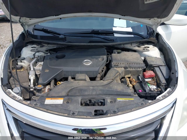 Nissan Altima 2.5 S 2015 1N4AL3AP5FC577628 Image 10