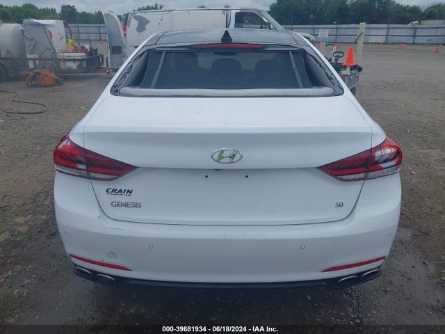 Hyundai Genesis 5.0 2015 KMHGN4JFXFU015886 Image 16