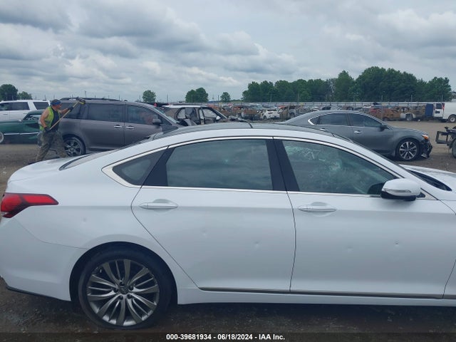 Hyundai Genesis 5.0 2015 KMHGN4JFXFU015886 Image 17