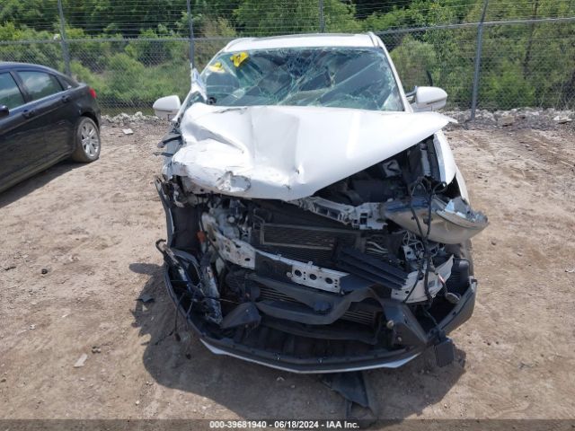 5LMCJ3D90HUL16533 Lincoln Mkc Reserve