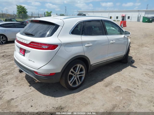 5LMCJ3D90HUL16533 Lincoln Mkc Reserve
