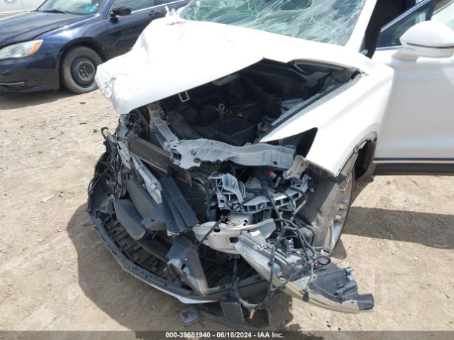 5LMCJ3D90HUL16533 Lincoln Mkc Reserve