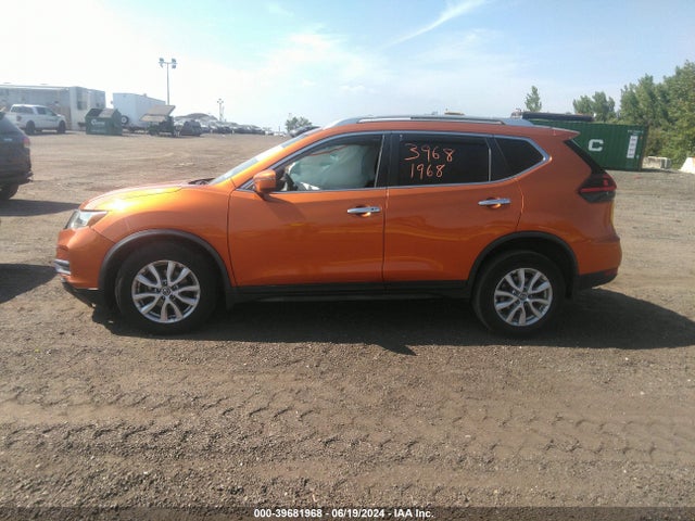 Nissan ROGUE SV 2019 JN8AT2MV1KW375882 Image 14