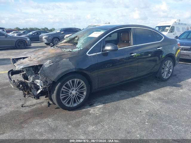1G4PS5SKXE4159124 Buick Verano Leather Group