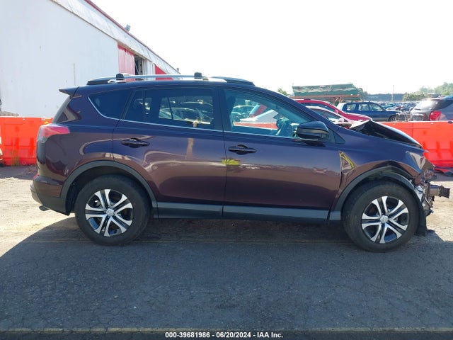 Toyota RAV4 LE 2017 2T3BFREV9HW574829 Image 13