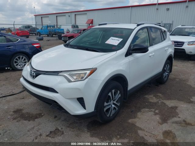 JTMZFREV2GJ094787 Toyota RAV4 LE