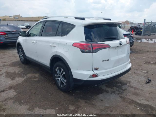 JTMZFREV2GJ094787 Toyota RAV4 LE