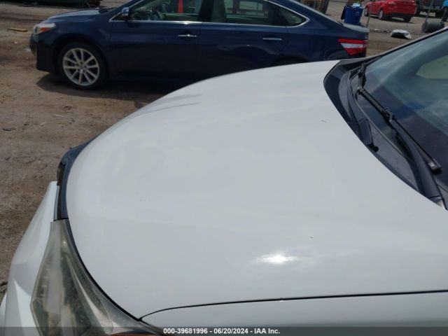 JTMZFREV2GJ094787 Toyota RAV4 LE