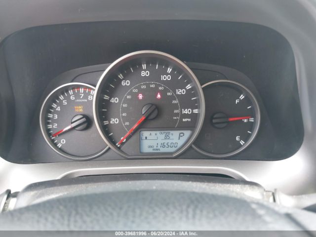 JTMZFREV2GJ094787 Toyota RAV4 LE