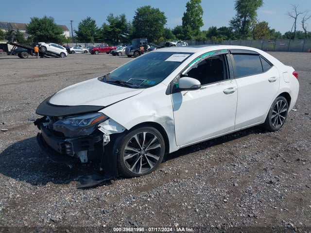 Toyota COROLLA SE 2019 2T1BURHE3KC143325 Image 2