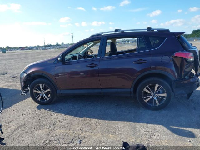 2T3WFREV1HW351394 Toyota Rav4 Xle