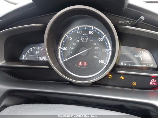 3MYDLBYV4KY512553 Toyota YARIS LE