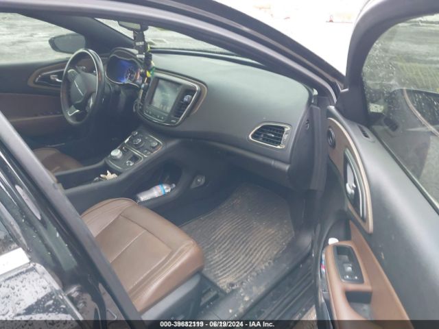 1C3CCCEG6FN727624 Chrysler 200 C